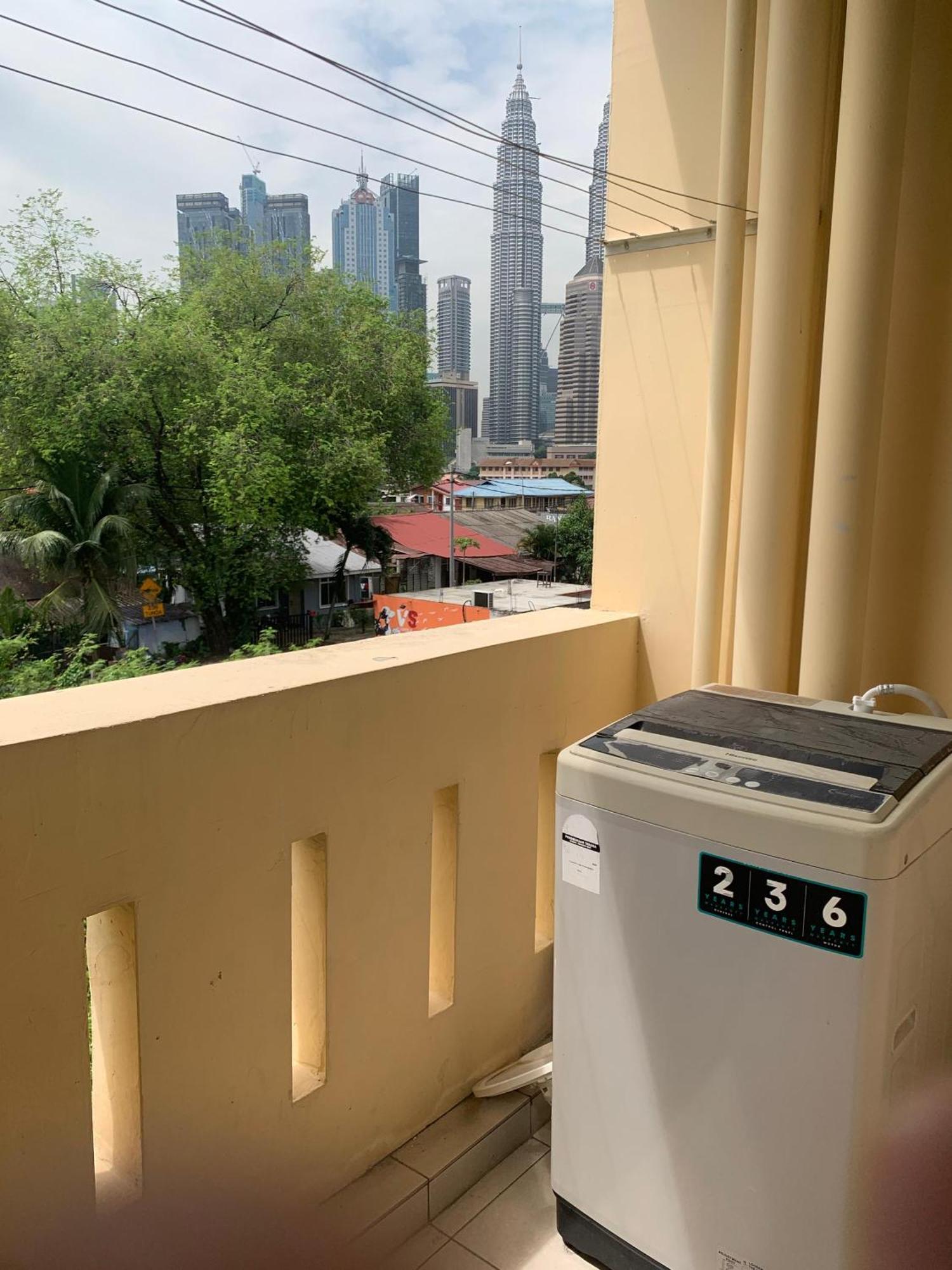 Akar Hotel Kampung Baru 쿠알라룸푸르 외부 사진